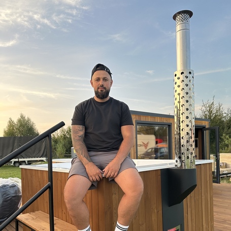 Купель Фурако Polar Spa ELITE QUATTRO 180 квадратная с интегрированной печью для 4 человек (термососна темная) фото  фото - 6